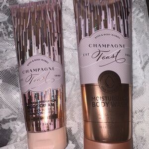 Never used Bath & Body Works Champagne Toast Moisturizing Set -Rose Gold & Cream